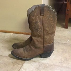 Ariat cowboy boots